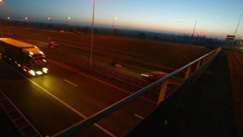Vanaf september doet Rijkswaterstaat 's nachts de lichten uit op een aantal snelwegen in de Randstad en het zuiden van het land.