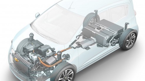 Chevrolet durft het aan de Spark ook in een elektrische variant te presenteren en brengt de Spark EV mee naar de Los Angeles Auto Show. De Spark is n van de 13 nieuwe of gewijzigde modellen die het 