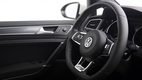 Volkswagen Golf R Line is gebaseerd op Highline en staat in de showroom vanaf 26.795 euro