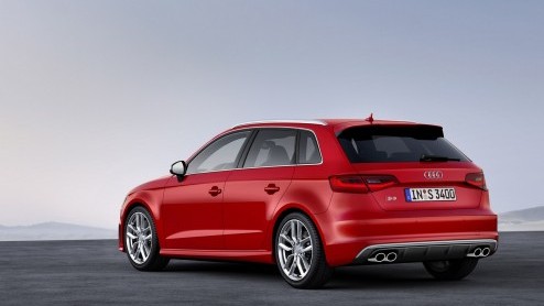 Audi S3 Sportback is nu te bestellen vanaf 49.900 euro. In ruil voor dat geld krijg je 300 pk verpakt in een sportief jasje. Met vierwielaandrijving.
