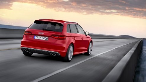 Audi S3 Sportback is nu te bestellen vanaf 49.900 euro. In ruil voor dat geld krijg je 300 pk verpakt in een sportief jasje. Met vierwielaandrijving.
