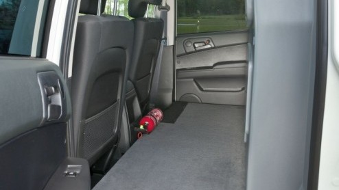 Ssangyong is in Nederland terug van weggeweest. De nieuwe importeur van het Koreaanse merk valt met de neus in de boter, nu de benzineversie van de nieuwe Korando en Actyon Sports pick-up gereed is vo