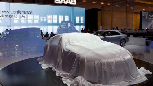 Saab zet nieuwe stappen in het verzekeren van een goede toekomst. De Zweden gaan samenwerken met ZF voor het bouwen van (platform)onderdelen. Daarvoor wordt dicht bij Saab een speciale productiefacili