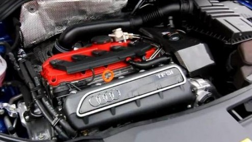 Deze week wordt de Audi Q3 'dynamisch 'voorgesteld aan de internationale pers. De Zweden hadden de mazzel plaats te mogen nemen in de aankondigde topversie van Audi's kleine SUV, de Q3 RS met 300 pk.