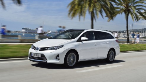 Autotest Toyota Auris Touring Sports, we hebben gereden met de diesel- en hybridevariant.