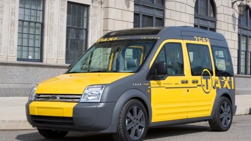 Zoals velen bekend zijn de gele Ford Crown Victoria taxis niet weg de denken uit het straatbeeld van New York en andere grote Amerikaanse steden. Gezien de huidige milieudiscussie heeft Ford werk gem