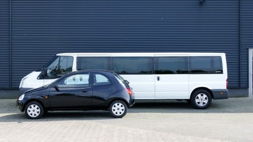 De Ford Transit is niet meer uit het straatbeeld weg te denken. Talloze aannemers en koeriers rijden elke dag af en aan in deze besteller. Ford zet op ludieke wijze de Transit onder de aandacht met de