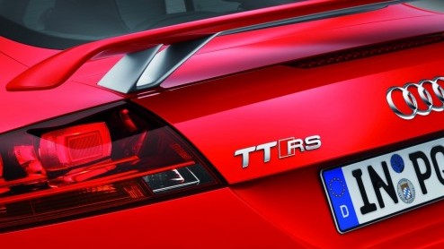Hoewel we dankzij gelekte informatie al wisten dat-ie er aan zat te komen, is het toch leuk te vermelden dat Audi de TT RS Plus nu zelf officieel heeft aangekondigd. Met 360 pk speelplezier en snelhed