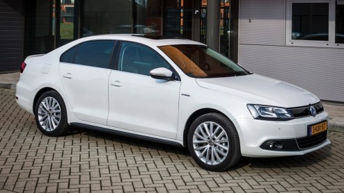 Autotest Volkswagen Jetta Hybrid 14% bijtelling.