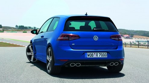 Volkswagen Golf staat centraal op IAA 2013. Waarom? Wereldprimeur Golf R, de volledig elektrische e-Golf en de nieuwe Golf Plus, die in 2014 op de markt komt.