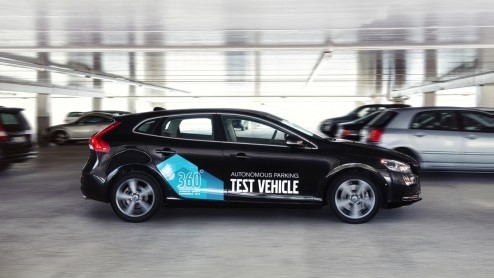 Volvo ontwikkeld autonoom parkeren met studiemodel. Eind 2014 krijgt nieuwe XC90 eerste functies van autonome besturing.