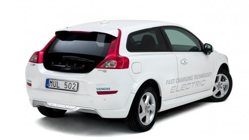 Volvo C30 Electric krijgt nieuwe Siemens-elektromotor. Deze zomer starten de eerste tests.