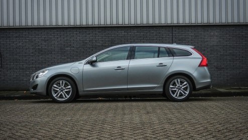 Autotest Volvo V60 D6 Plug-in Hybrid in Nederland. Heeft Volvo de elektro-smaak te pakken?