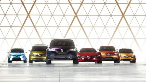 De nieuwe Renault Espace ziet al een beetje het licht als Initiale Paris Concept. Hij toont zich excentriek met 22 inch wielen maar is onder de kap bescheiden door nieuwe dCi 130 pk diesel met 400 Nm.