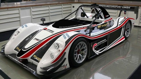 Toyota Motorsport heeft het ronderecord voor elektrische auto's op de Nrburgring aan flarden gereden. Deze week reed een speciaal ontwikkelde raceauto met 375 pk door de Groene Hel in 7 minuten en 47