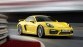 Porsche Cayman GT4 geel