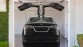 Tesla Model X met vleugeldeuren