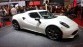 De Alfa Romeo 4C steelt wat ons betreft de show.