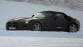 Mercedes-Benz SLS Roadster speelt met winterweer