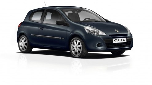 Tegelijkertijd met de introductie van de Clio Estate met belastingvrije dieselmotor voegt Renault een nieuwe instapper toe aan het gamma. Het is de driedeurs Clio Acces, die vanaf 12.490 euro in de 