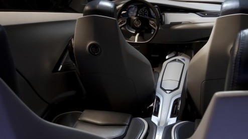 Een Cadillac met een eenlitermotortje en een verbruik van 1 op 25? Hij bestaat! De Urban Luxury Concept staat in Genve om de groene merkgedachte te gaan verspreiden. Dat is pas downsizen!