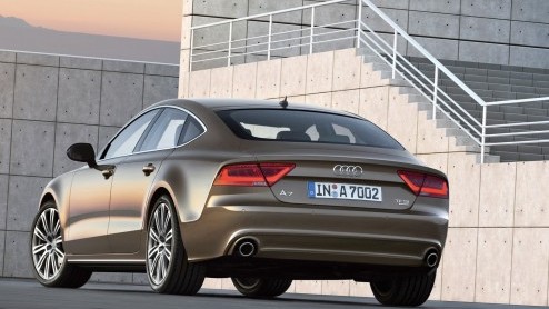 Voor modeljaar 2013 heeft Audi diverse wijzigingen in petto. Zo is de A4 Allroad er voortaan met de 143 pk sterke 2.0 TDI, is de A6 beschikbaar in een Business-uitvoering en krijgen de A6 en A7 Sportb