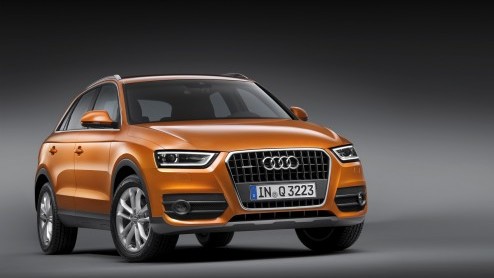 En dit is m dan, de Audi Q3! De nieuwe compacte SUV debuteert op de autotentoonstelling van Sjanghai en arriveert net na de zomer in ons land.