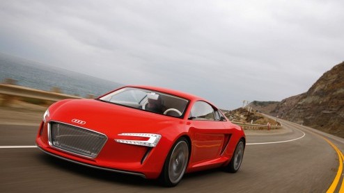 Audi heeft volgende week een spectaculaire Nederlandse premire in petto; de Audi e-tron maakt zijn opwachting op de AutoRAI! De razendsnelle elektrische sportauto met vier elektromotoren vormt de bas