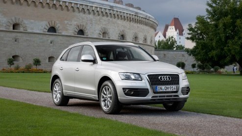 Het leveringsprogramma van de Audi Q5 wordt per aanstaande november uitgebreid met een voorwielaangedreven versie. Dit model is uitgevoerd met een 2.0 TDI met 143 pk, die standaard aan een zesversnell
