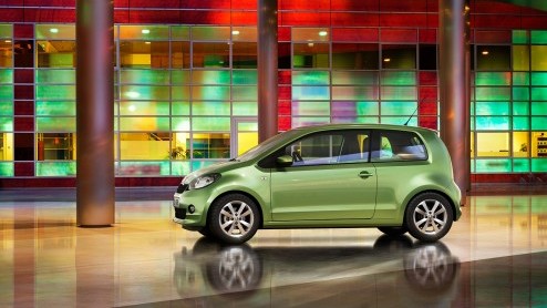 Skoda levert de Citigo nu ook als automaat. De transmissie betreft een gerobotiseerde vijfbak en houdt de compacte Tsjech lekker zuinig. De Citigo automaat is er vanaf 10.060 euro. Wegenbelasting blij