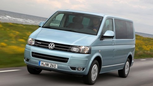Op de IAA in Frankfurt presenteert Volkswagen de Multivan BlueMotion. Met een gemiddeld verbruik van slechts 6.4 l/100 km de zuinigste Multivan ooit. Daarnaast debuteren de luxe Caddy Edition 30 en de