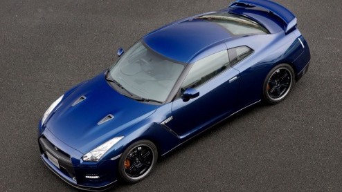 Wil je bij Nissan echt tot het uiterste gaan? Bestel dan een nieuwe GT-R met Track Pack. Lichter, sneller en compleet circuitrijp. Sensatie!