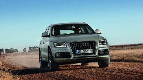Audi maakt zich op voor de vernieuwde Q5; we gaan er binnenkort mee rijden en de orderboeken zijn geopend. Daarom is alvast de prijslijst onder onze neus gedrukt; de vernieuwde Q5 is er vanaf 46.500 e