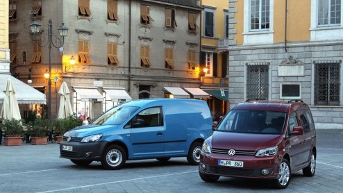 Een inparkeerhulp is in personenautoland al bijna gemeengoed. De bedrijfswagenbranche loopt wat betreft innovaties altijd een beetje achter. Volkswagen introduceert nu de inparkeerhulp op alle Caddy-m