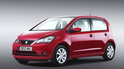 Het is geen geheim dat de Seat Mii ook als vijfdeurs leverbaar wordt. De importeur meldt vandaag dat de tweede variant vanaf deze zomer leverbaar wordt. De zuinige Ecomotive-versie stoot slechts 96 gr