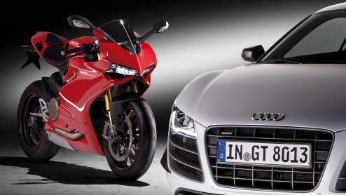 Audi neemt Ducati, de Italiaanse fabrikant van sportieve motorfietsen over. De overname - waarmee een bedrag van 860 miljoen is gemoeid - moet zo snel mogelijk gestalte krijgen nadat de mededingingsau