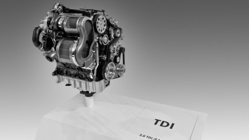 De Volkswagen Groep introduceert een nieuw technisch platform MQB, dat door variabiliteit voor veel nieuwe modellen aan de basis zal staan. Tegelijkertijd worden ook nieuwe TSI en TDI-motoren gentrod