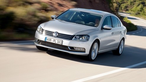 Jarenlang domineerde Volkswagen de Nederlandse leasemarkt, maar dat is sinds 1 juli dit jaar, nadat de bijtellingsgrenzen zijn aangescherpt, compleet veranderd. Nu is Renault heer en meester op de lea