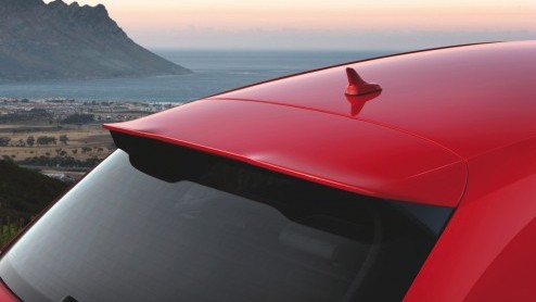 Geen Audi is compleet zonder Pro Line. Nu is er voor de A3 en A3 Sportback een Pro Line S pakket beschikbaar met sportieve en luxe extras dat uitsluitend te combineren is met de Ambition-uitvoering.