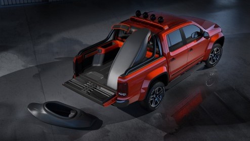 De Amarok Canyon Concept Car debuteert op de Autosalon van Genve en is een avontuurlijke variant op de gewone Amarok. De pick up is genspireerd op het 'kayak-freestyle'.