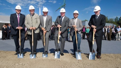 In de buurt van Audis hoofdkantoor in het Duitse Ingolstadt is men gestart met de bouw van een nieuw Audi driving experience center. Op dit 47 hectare grote terrein kunnen klanten en genteresseerden