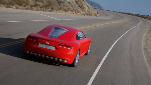 Audi heeft volgende week een spectaculaire Nederlandse premire in petto; de Audi e-tron maakt zijn opwachting op de AutoRAI! De razendsnelle elektrische sportauto met vier elektromotoren vormt de bas