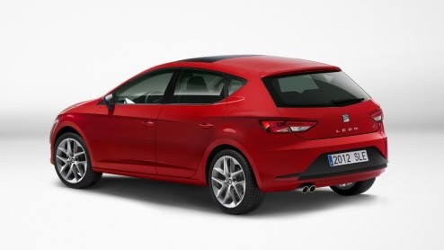 Na een onbedoelde sneak preview in de fabriek is de nieuwe Seat Leon nu helemaal officieel. De derde generatie is compleet nieuw en daardoor verrassend op het gebied van brandstofefficintie en luxe.