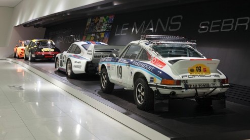 Al meer dan 40 jaar wordt de Porsche 911 gezien als een icoon onder de sportwagens. De introductie van de nieuwe Typ 991 is dan ook een bijzondere tentoonstelling in het Porsche Museum Stuttgart waa