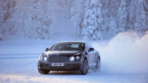 Net als vorig jaar organiseert Bentley ook in 2013 het Power on Ice-programma. Hierbij krijgen klanten en andere Bentley-enthousiastelingen de mogelijkheid om met de Continental GT op bevroren meren t