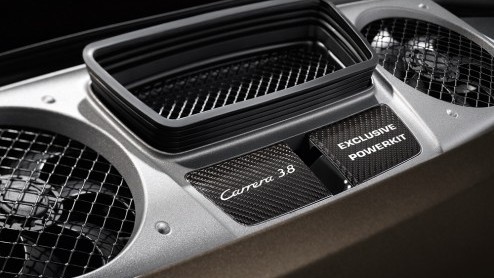 Voor de veeleisende Porsche-rijder is het Porsche Exclusive-programma een geschenk uit de hemel. Zo is er voor de 911 Carrera S een vermogenskit ontwikkeld en zijn er extra individualiseringsmogelijkh