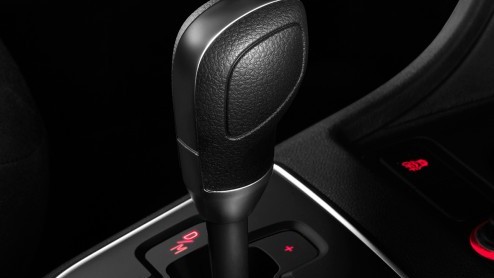 In navolging van de Volkswagen Up en Skoda Citigo levert Seat nu ook een automatische transmissie voor de Seat Mii. Daarnaast verlengt Seat de actie waarbij airco zonder meerprijs wordt aangeboden tot