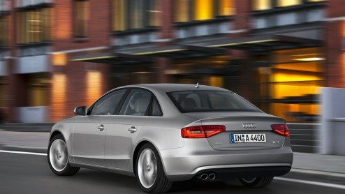 Zakenlieden opgelet. Audi introduceert de A4 Business Edition, een uitvoering met zakelijk interessante uitrusting voor een relatief scherpe prijs. Sportievelingen kunnen tot eind maart de A4 S Editio
