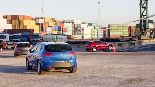 Zoals eerder aangekondigd zet Seat voet aan wal in China. Seat maakt vandaag bekend de eerste autos verscheept te hebben. Na de eerste lichting van 250 auto's zullen er nog velen volgen.
