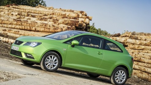 Seat verlaagt de prijs van het Business pakket voor de nieuwe Ibiza tijdelijk naar 495 euro. Tegelijkertijd wordt er een nieuwe instapper aan het gamma gevoegd; de Ibiza Club. Wat die kost? 10.495 eur